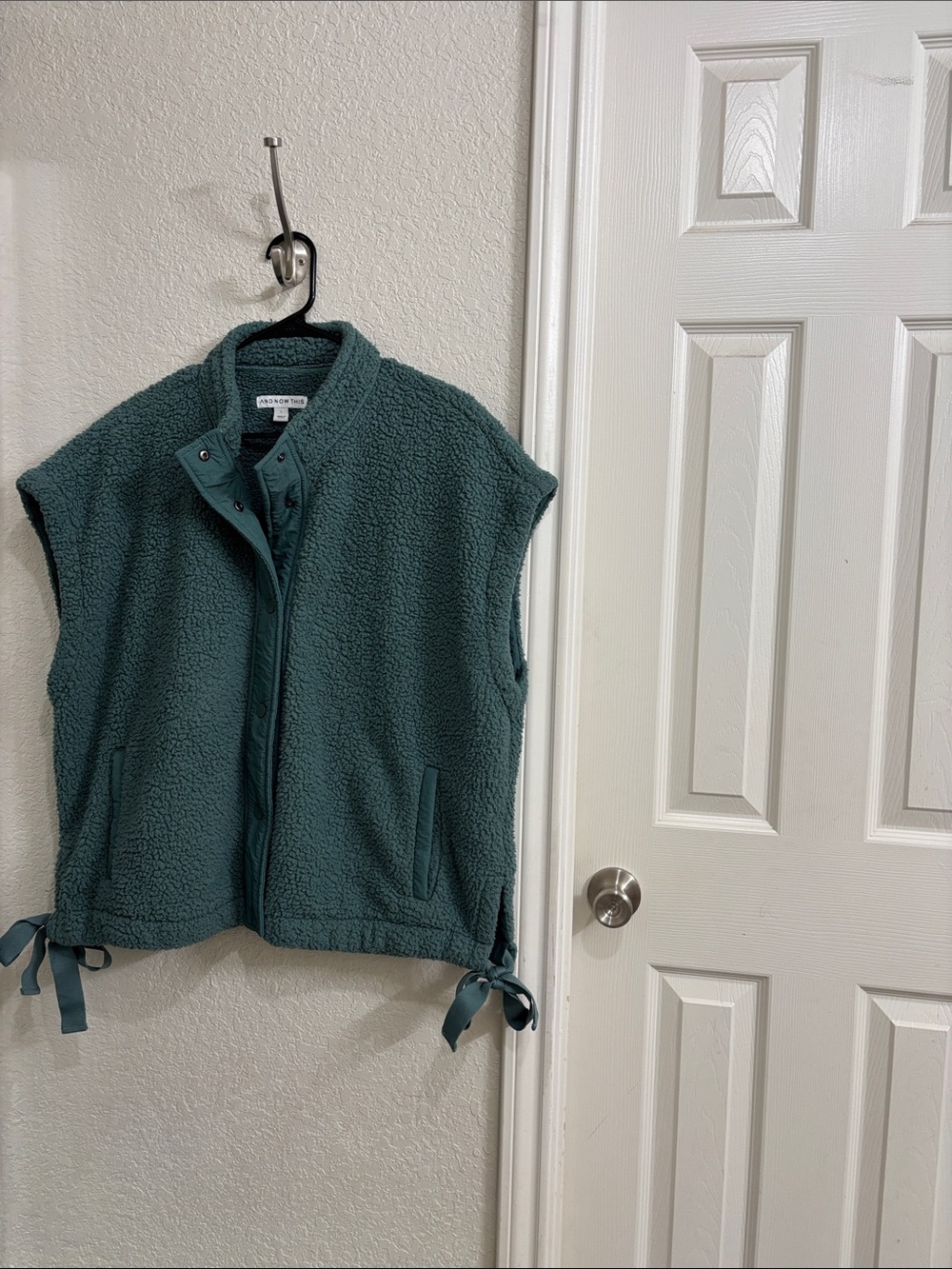 Cozy Teal Sherpa Vest - Women Sweater Oversized